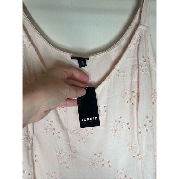 Torrid Trapeze Cami Dress - Eyelet Crepe Light Pink size 2X NWT - Picture 8 of 16